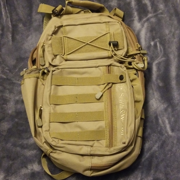 smith & wesson backpack